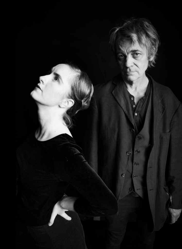 erin-humphry-and-richard-sheridan-willis-in-breathing-corpses-at-coal-mine-theatre-bensophoto